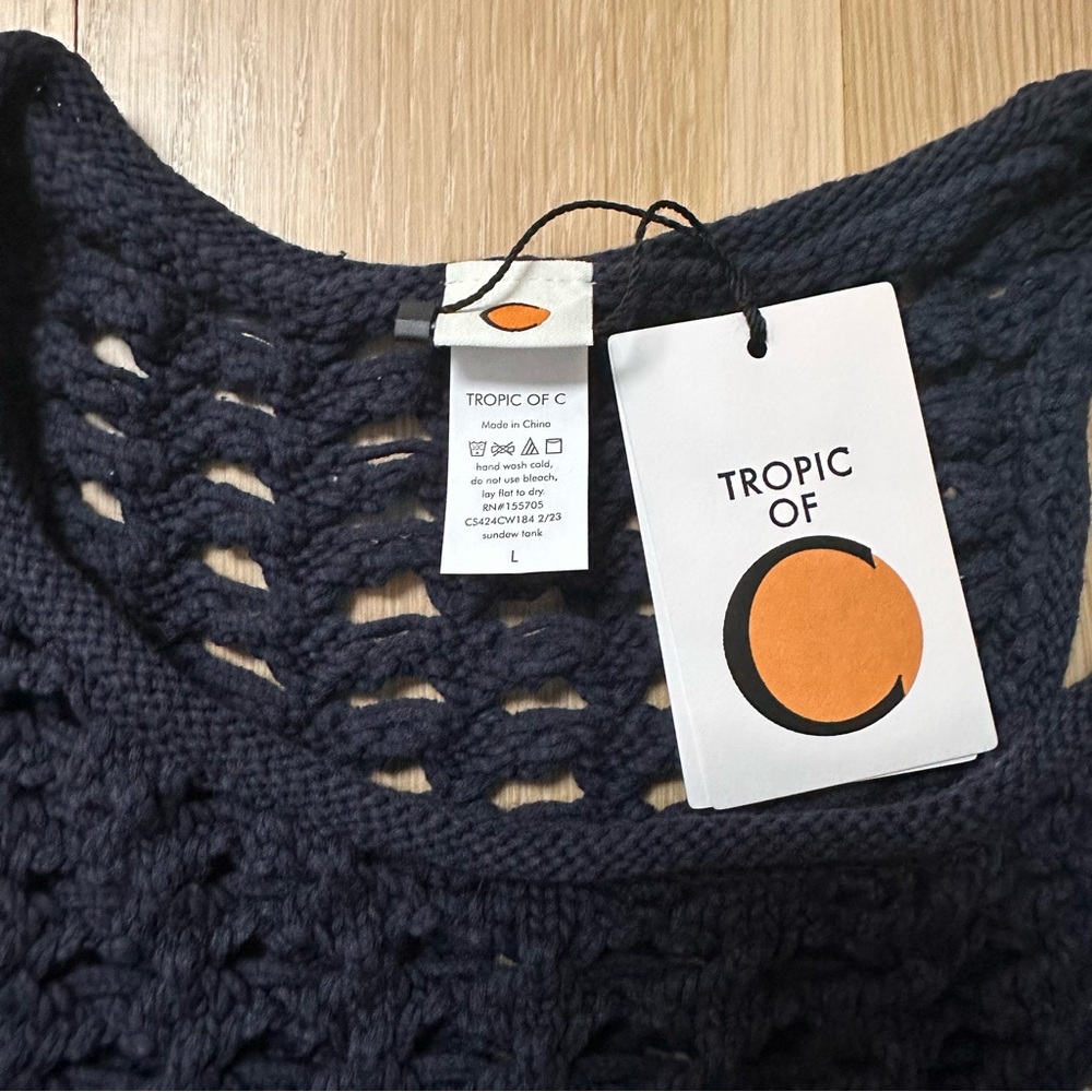 TROPIC OF C - SUNDEW TANK IN ADMIRAL - SIZE LARGE - Picture 6 of 6